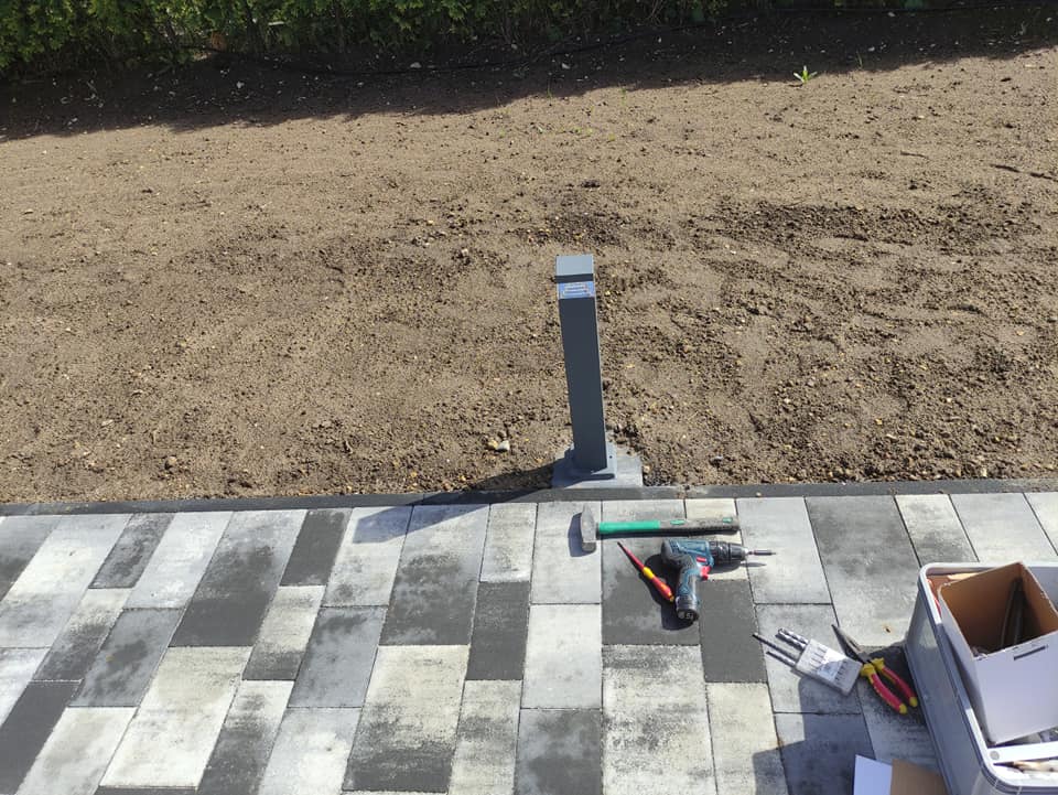 PD-INSTAL - Montaż lamp ogrodowych