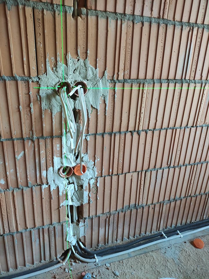 PD-INSTAL - Kompleksowa instalacja elektryczna