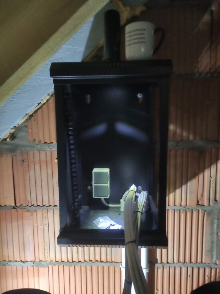 PD-INSTAL - Szafa Rack