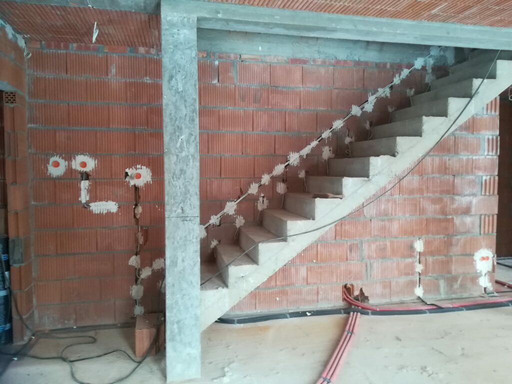 PD-INSTAL - Instalacja elektryczna