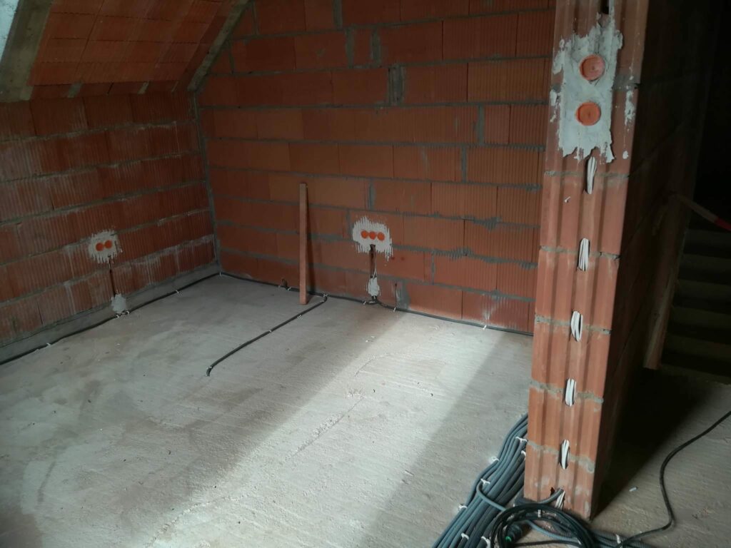 PD-INSTAL - Instalacja elektryczna