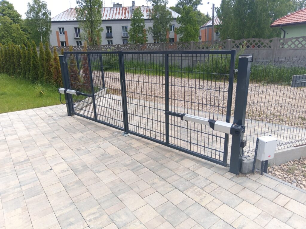 Montaż automatyki bramowej BFT
